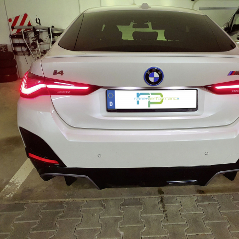 BMW i4 M50